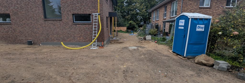 ...und weiter geht die Fahrt zum BV Neubau eines EFH in Ahrensburg, wo wir vorab schon die Dämmarbeiten ausgeführt haben. Ab heute beginnen wir dort die Estricharbeiten für die Firma Edelsteinhaus....